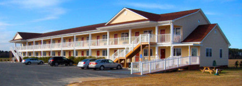 Shore Stay Suites Кейп Чарлз Екстериор снимка